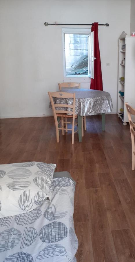 Studio Intra-Muros 5Mn Gare Centre Leilighet Avignon Eksteriør bilde